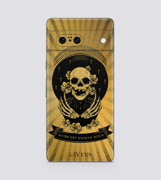 Google Pixel 7 Golden Skull