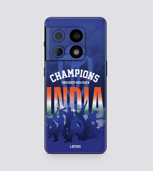 OnePlus 10 Pro Champions