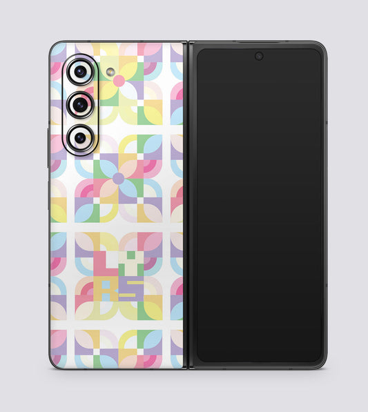 Samsung Galaxy Z Fold 5 Pastel Petals